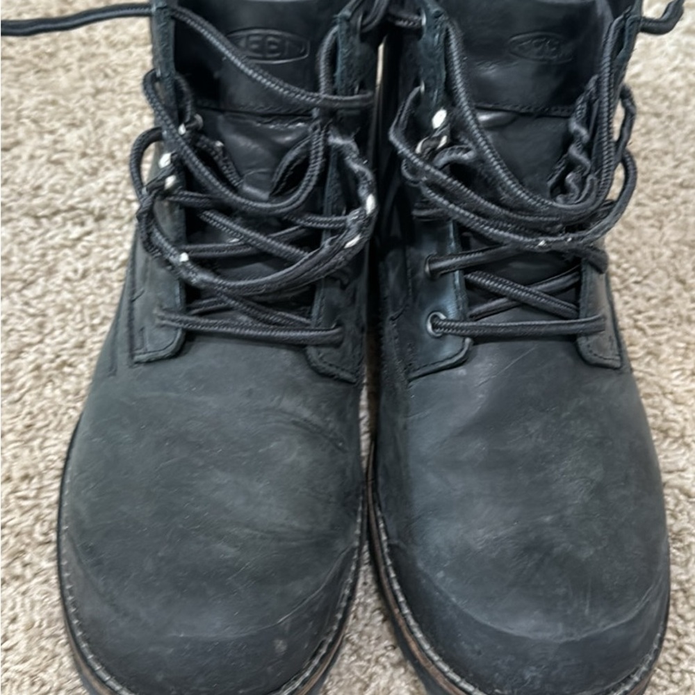 Men’s Keen Boots - Size 11.5